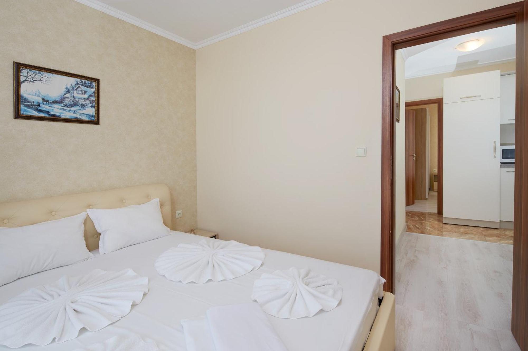 Villa Sardinia And Spa Sveti Vlas Exterior photo